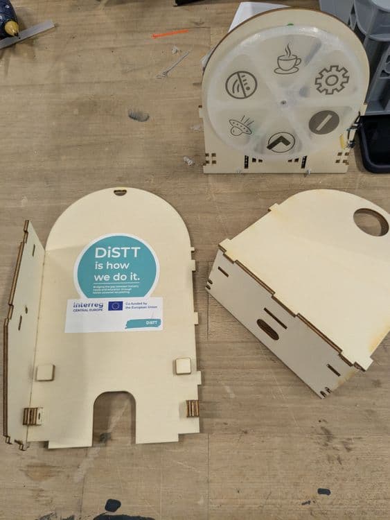 Make It! Smart Docking Station