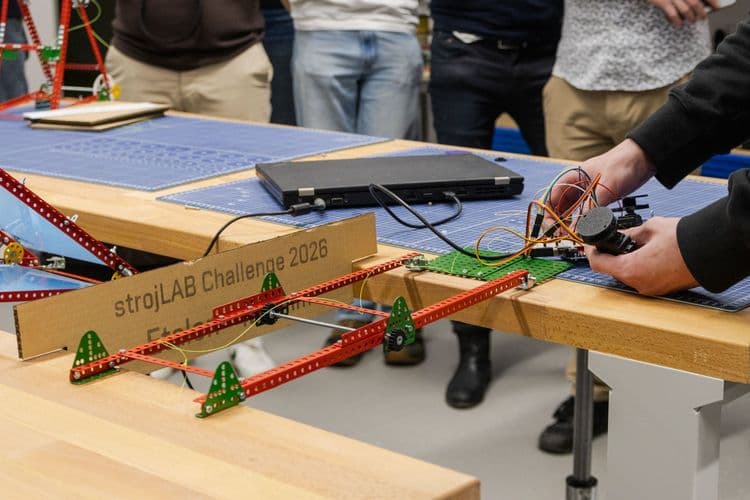 strojLAB challenge